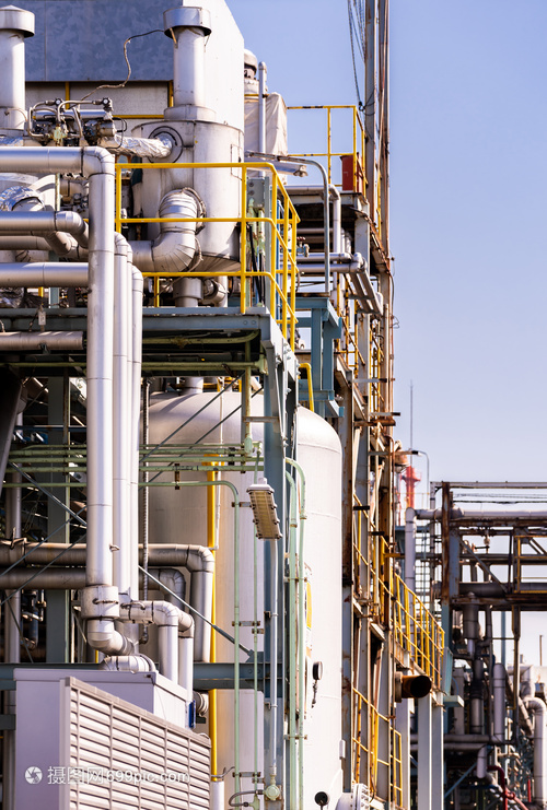 日本川崎石油化工廠管道結(jié)構(gòu)